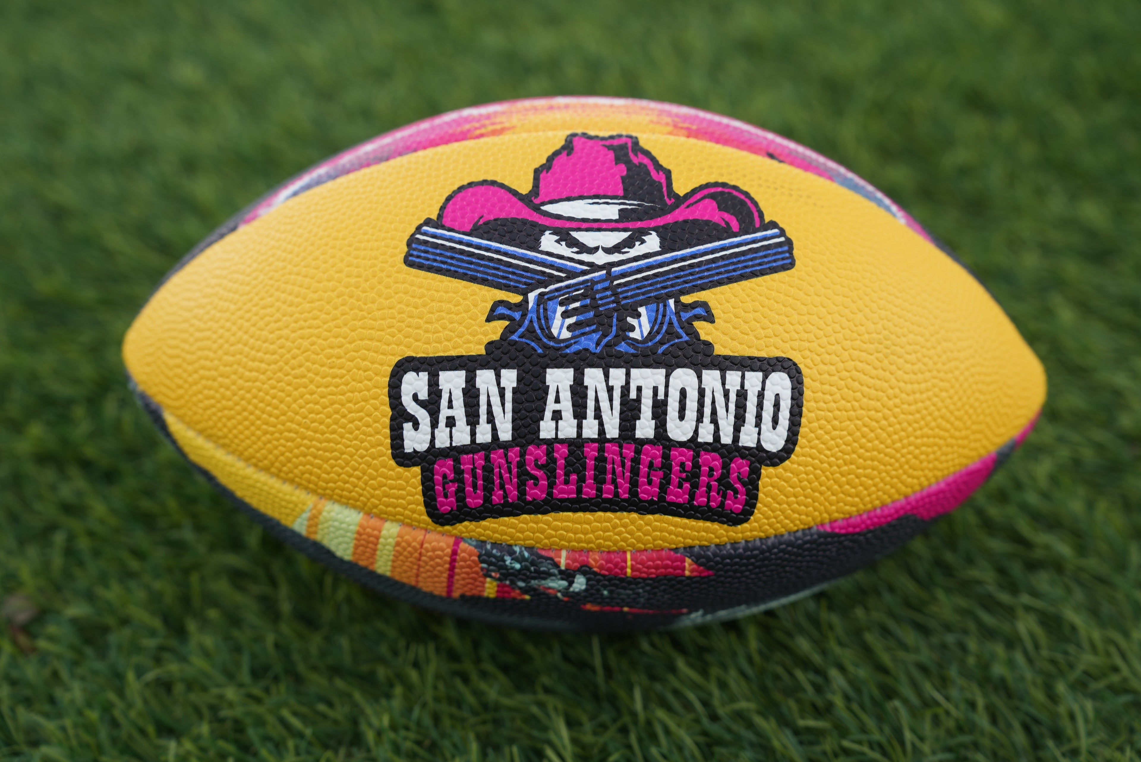 26 Retro Gameball