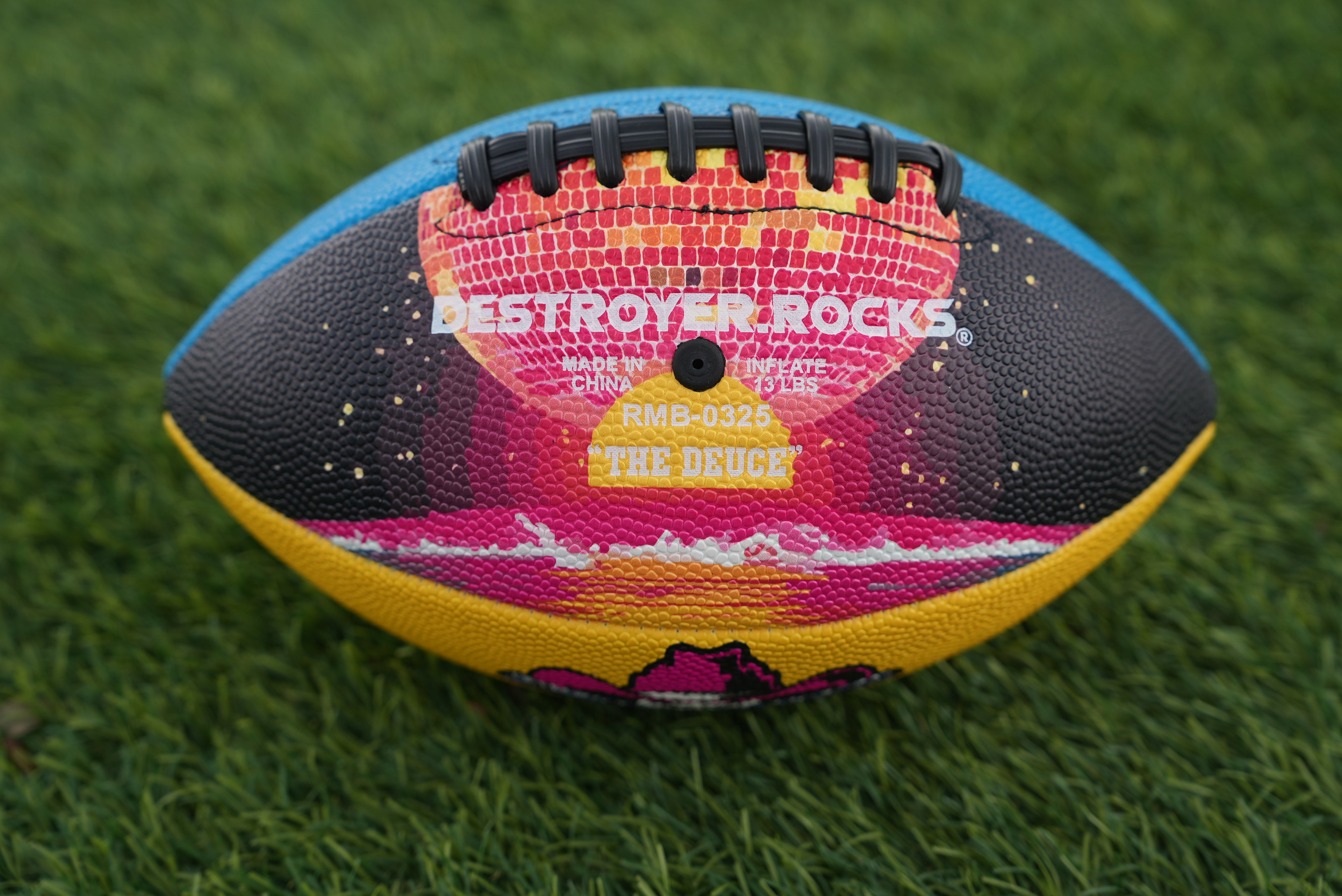26 Retro Gameball