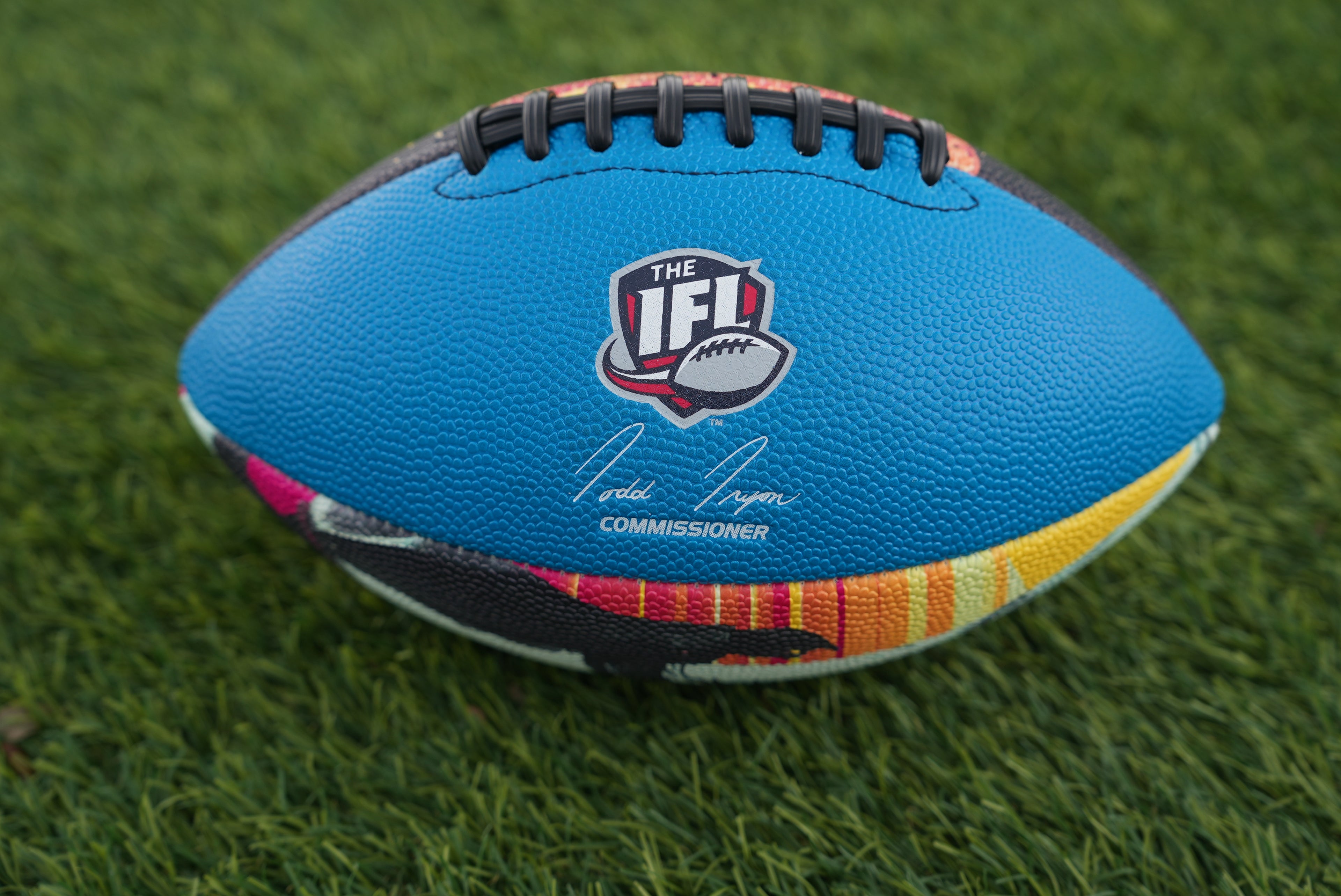 26 Retro Gameball