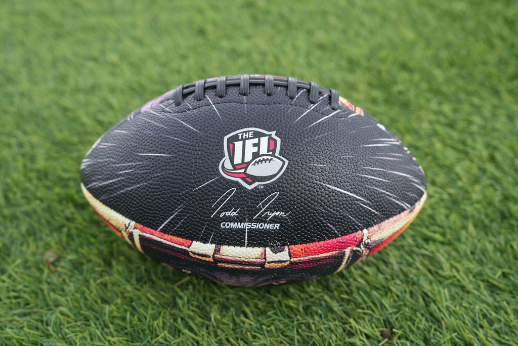 26 Star Wars Gameball