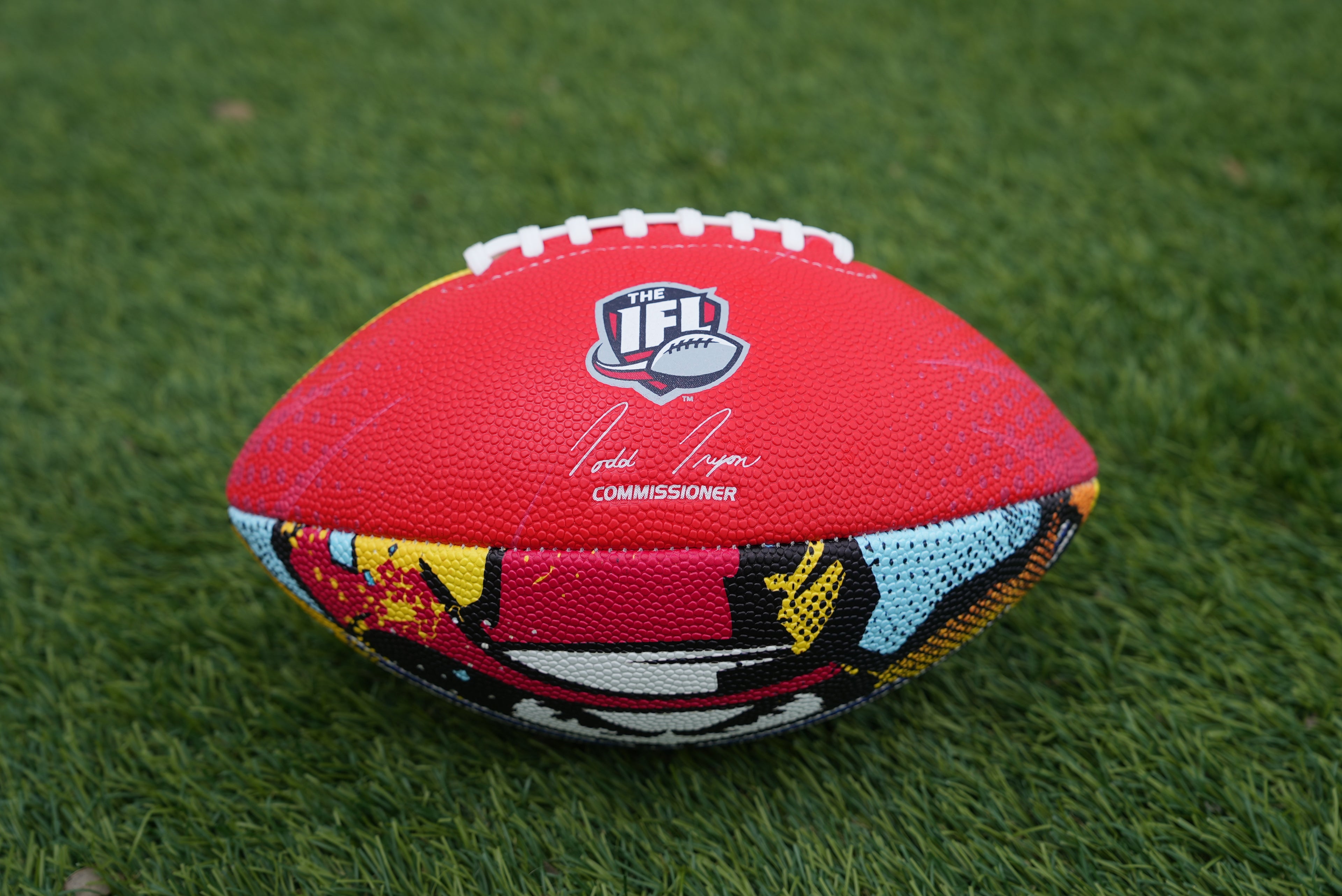 26 Super Hero Gameball